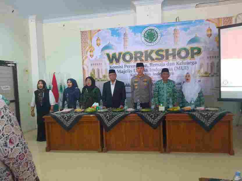 Sekum MUI Indramayu Buka Workshop Perempuan, Remaja dan Keluarga di Islamic Center